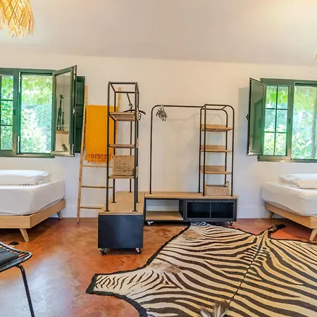 Karibu Boutique