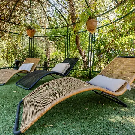Villa Karibu Boutique *